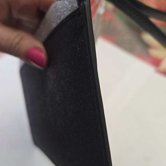 kate spade Glitter Medium L-zip Wristlet Black